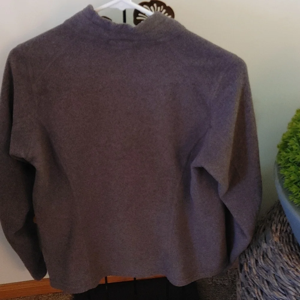 North face pullover - Picture 4 of 4